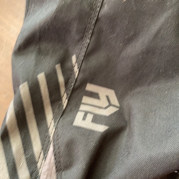 FLY RACING F-16 BOYS BMX PANTS - Picture 9 of 11